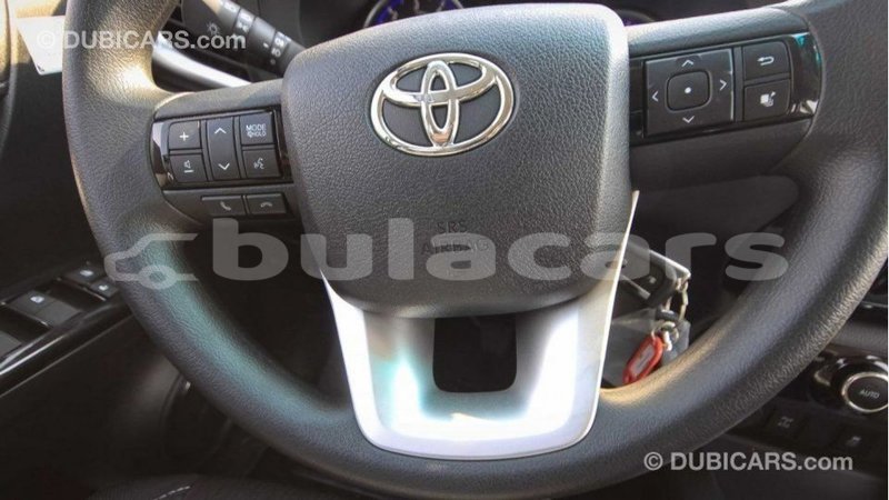 Big with watermark toyota hilux central import dubai 5932