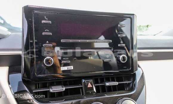 Acheter Import Voiture Toyota Corolla Blanc à Import - Dubai, Central Acheter Import Voiture Toyota Corolla Blanc à Import - Dubai, Central