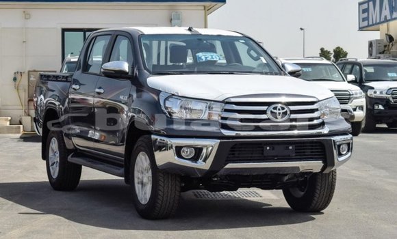 Buy Import Toyota Hilux Grey Car in Import - Dubai in Central Buy Import Toyota Hilux Grey Car in Import - Dubai in Central