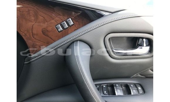 Acheter Import Voiture Infiniti Q Bleu à Import - Dubai, Central Acheter Import Voiture Infiniti Q Bleu à Import - Dubai, Central