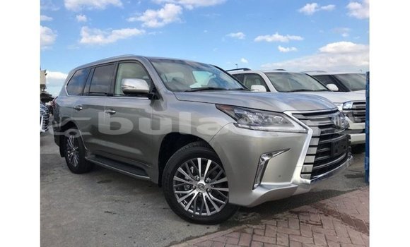 Acheter Import Voiture Lexus LX Gris à Import - Dubai, Central Acheter Import Voiture Lexus LX Gris à Import - Dubai, Central