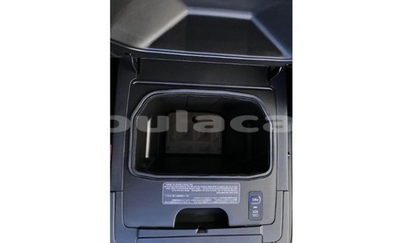 Acheter Import Voiture Lexus LX Gris à Import - Dubai, Central Acheter Import Voiture Lexus LX Gris à Import - Dubai, Central