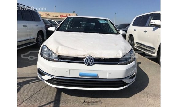 Buy Import Volkswagen Golf White Car in Import - Dubai in Central Buy Import Volkswagen Golf White Car in Import - Dubai in Central