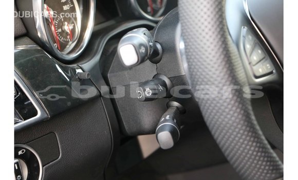 Acheter Import Voiture Mercedes-Benz 190 Noir à Import - Dubai, Central Acheter Import Voiture Mercedes-Benz 190 Noir à Import - Dubai, Central