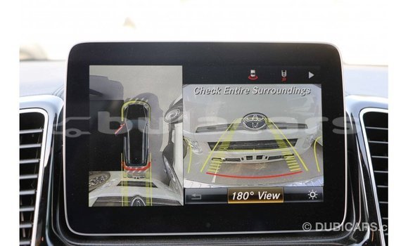 Acheter Import Voiture Mercedes-Benz 190 Noir à Import - Dubai, Central Acheter Import Voiture Mercedes-Benz 190 Noir à Import - Dubai, Central