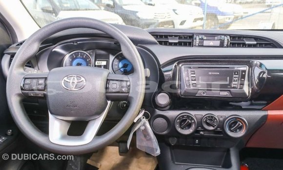 Buy Import Toyota Hilux White Car in Import - Dubai in Central Buy Import Toyota Hilux White Car in Import - Dubai in Central