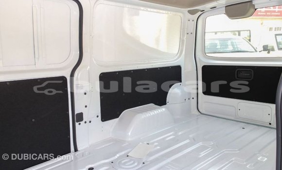 Acheter Import Voiture Nissan Urvan Blanc à Import - Dubai, Central Acheter Import Voiture Nissan Urvan Blanc à Import - Dubai, Central