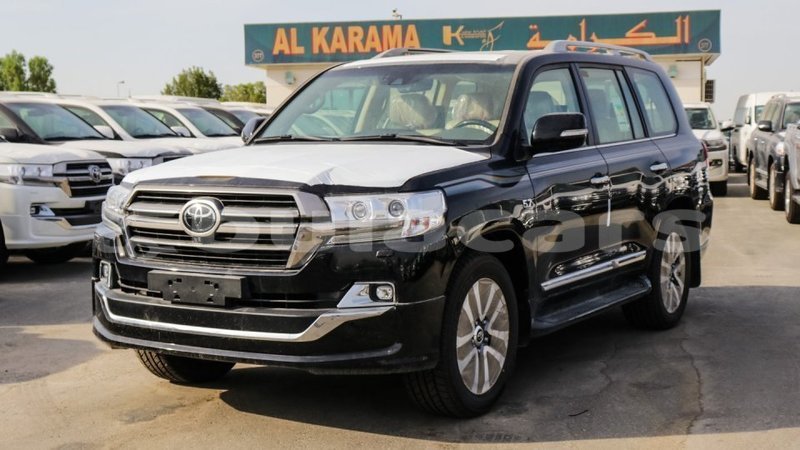 Big with watermark toyota land cruiser central import dubai 5958