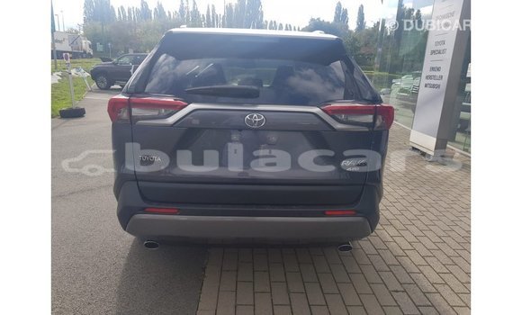 Buy Import Toyota 4Runner Grey Car in Import - Dubai in Central Buy Import Toyota 4Runner Grey Car in Import - Dubai in Central
