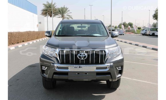 Acheter Import Voiture Toyota Prado Noir à Import - Dubai, Central Acheter Import Voiture Toyota Prado Noir à Import - Dubai, Central