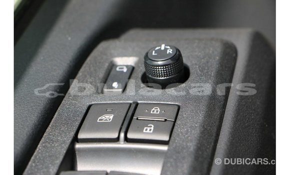 Acheter Import Voiture Toyota Hiace Blanc à Import - Dubai, Central Acheter Import Voiture Toyota Hiace Blanc à Import - Dubai, Central