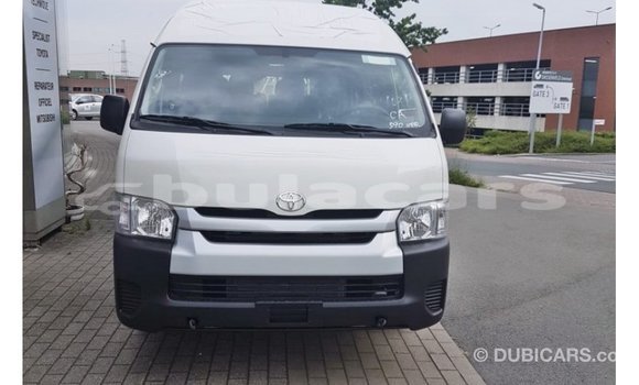 Buy Import Toyota Hiace White Car in Import - Dubai in Central Buy Import Toyota Hiace White Car in Import - Dubai in Central