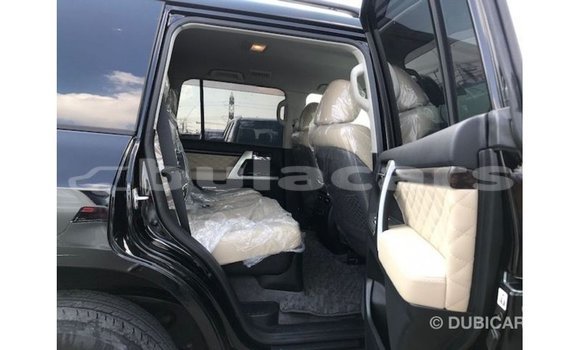 Buy Import Toyota Land Cruiser Black Car in Import - Dubai in Central Buy Import Toyota Land Cruiser Black Car in Import - Dubai in Central