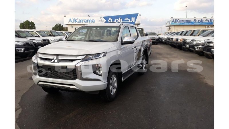 Big with watermark mitsubishi l200 central import dubai 5980