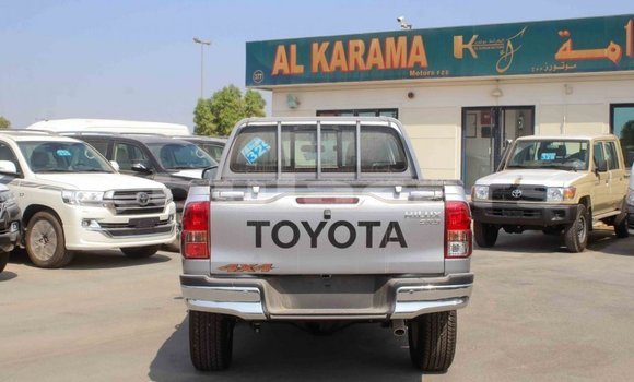 Buy Import Toyota Hilux Grey Car in Import - Dubai in Central Buy Import Toyota Hilux Grey Car in Import - Dubai in Central