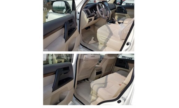 Buy Import Toyota Land Cruiser White Car in Import - Dubai in Central Buy Import Toyota Land Cruiser White Car in Import - Dubai in Central