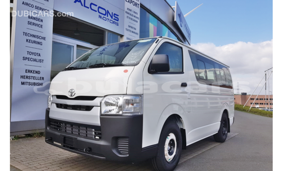 Buy Import Toyota Hiace White Car in Import - Dubai in Central Buy Import Toyota Hiace White Car in Import - Dubai in Central