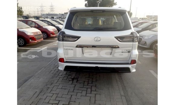 Buy Import Lexus LX White Car in Import - Dubai in Central Buy Import Lexus LX White Car in Import - Dubai in Central