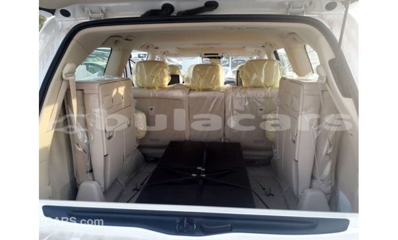 Buy Import Lexus LX White Car in Import - Dubai in Central Buy Import Lexus LX White Car in Import - Dubai in Central