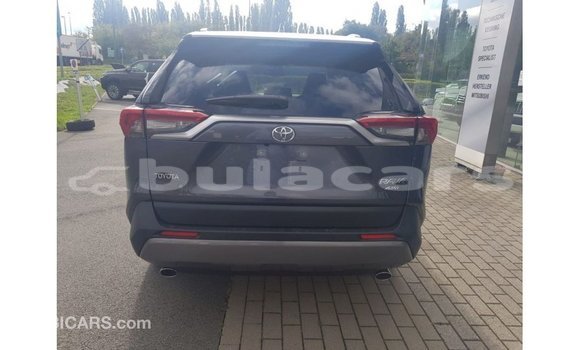 Buy Import Toyota 4Runner Grey Car in Import - Dubai in Central Buy Import Toyota 4Runner Grey Car in Import - Dubai in Central