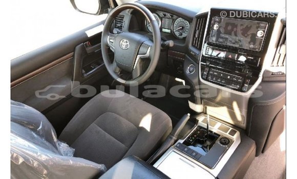 Buy Import Toyota Land Cruiser Black Car in Import - Dubai in Central Buy Import Toyota Land Cruiser Black Car in Import - Dubai in Central