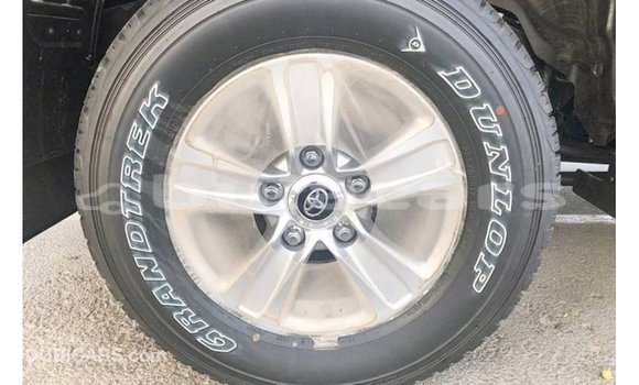 Buy Import Toyota Land Cruiser Black Car in Import - Dubai in Central Buy Import Toyota Land Cruiser Black Car in Import - Dubai in Central