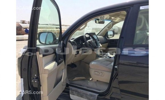 Buy Import Toyota Land Cruiser Black Car in Import - Dubai in Central Buy Import Toyota Land Cruiser Black Car in Import - Dubai in Central