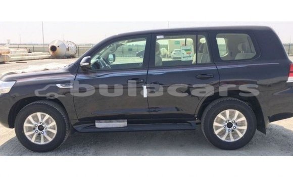 Buy Import Toyota Land Cruiser Black Car in Import - Dubai in Central Buy Import Toyota Land Cruiser Black Car in Import - Dubai in Central