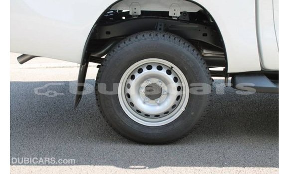 Buy Import Toyota Hilux White Car in Import - Dubai in Central Buy Import Toyota Hilux White Car in Import - Dubai in Central