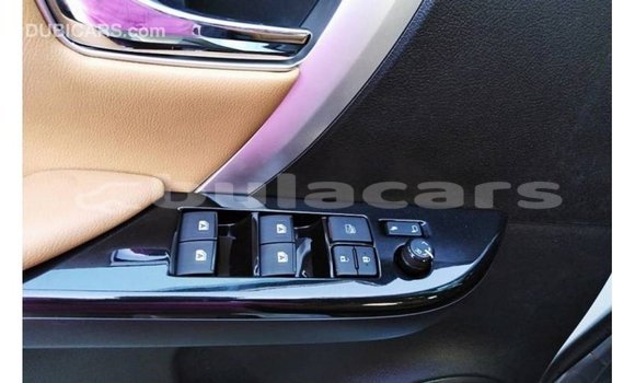 Buy Import Toyota Fortuner White Car in Import - Dubai in Central Buy Import Toyota Fortuner White Car in Import - Dubai in Central