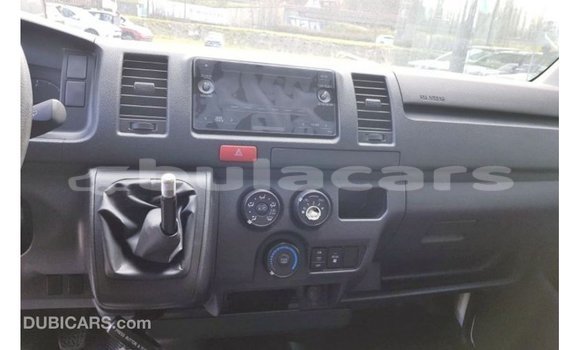 Buy Import Toyota Hiace White Car in Import - Dubai in Central Buy Import Toyota Hiace White Car in Import - Dubai in Central