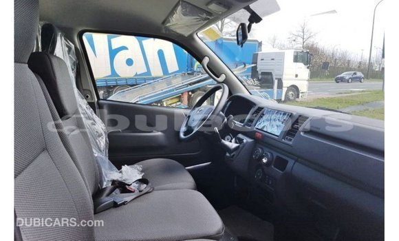 Buy Import Toyota Hiace White Car in Import - Dubai in Central Buy Import Toyota Hiace White Car in Import - Dubai in Central