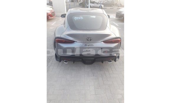 Acheter Import Voiture Toyota Supra Gris à Import - Dubai, Central Acheter Import Voiture Toyota Supra Gris à Import - Dubai, Central