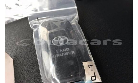 Buy Import Toyota Prado Grey Car in Import - Dubai in Central Buy Import Toyota Prado Grey Car in Import - Dubai in Central