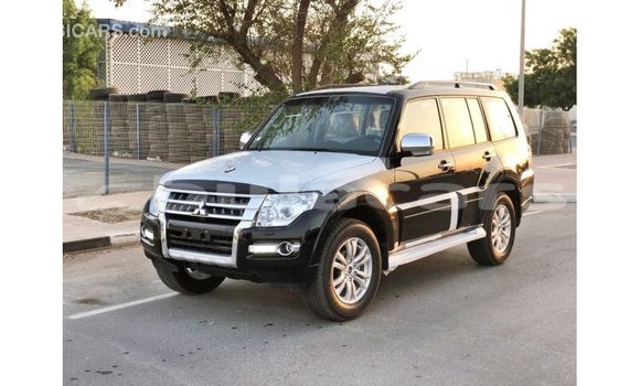 Buy Import Mitsubishi Pajero Black Car in Import - Dubai in Central Buy Import Mitsubishi Pajero Black Car in Import - Dubai in Central