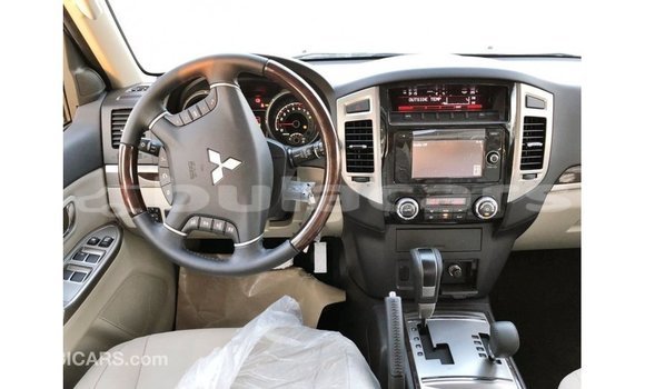 Buy Import Mitsubishi Pajero Black Car in Import - Dubai in Central Buy Import Mitsubishi Pajero Black Car in Import - Dubai in Central