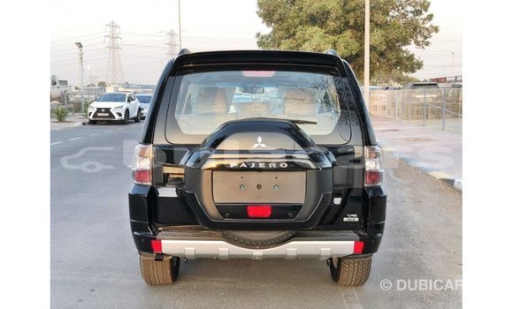 Buy Import Mitsubishi Pajero Black Car in Import - Dubai in Central Buy Import Mitsubishi Pajero Black Car in Import - Dubai in Central