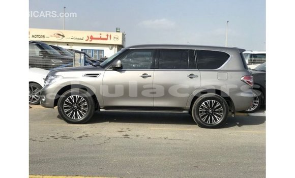Buy Import Nissan Patrol Grey Car in Import - Dubai in Central Buy Import Nissan Patrol Grey Car in Import - Dubai in Central