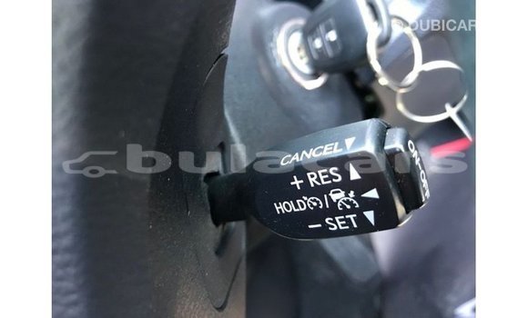 Buy Import Toyota 4Runner White Car in Import - Dubai in Central Buy Import Toyota 4Runner White Car in Import - Dubai in Central