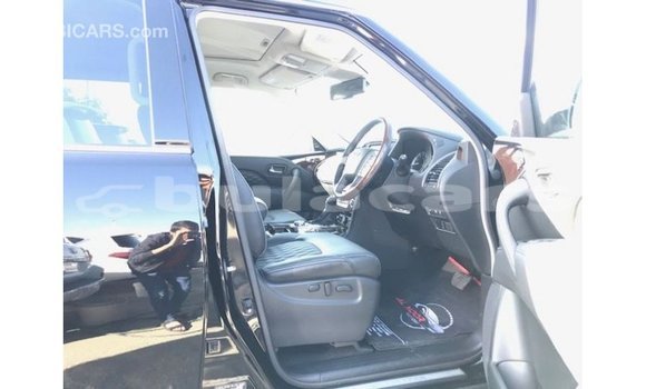 Acheter Import Voiture Infiniti Q Noir à Import - Dubai, Central Acheter Import Voiture Infiniti Q Noir à Import - Dubai, Central