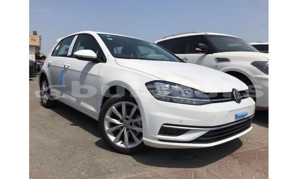 Buy Import Volkswagen Golf White Car in Import - Dubai in Central Buy Import Volkswagen Golf White Car in Import - Dubai in Central