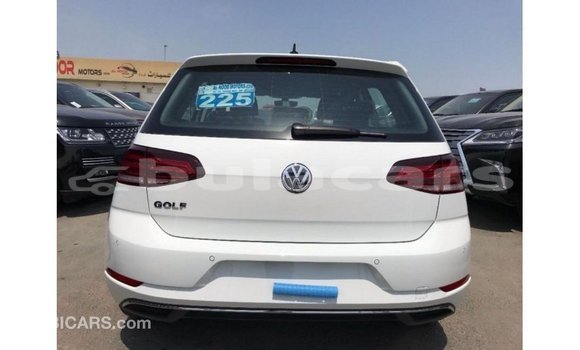 Buy Import Volkswagen Golf White Car in Import - Dubai in Central Buy Import Volkswagen Golf White Car in Import - Dubai in Central