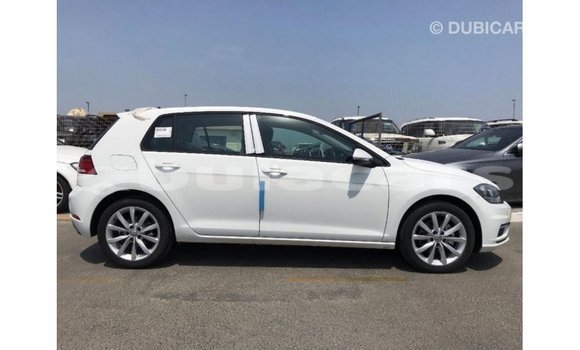 Buy Import Volkswagen Golf White Car in Import - Dubai in Central Buy Import Volkswagen Golf White Car in Import - Dubai in Central