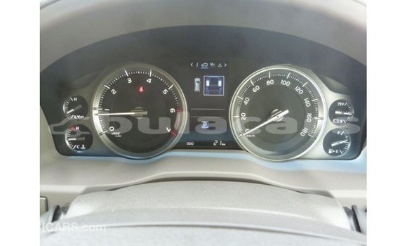 Acheter Import Voiture Toyota Land Cruiser Noir à Import - Dubai, Central Acheter Import Voiture Toyota Land Cruiser Noir à Import - Dubai, Central