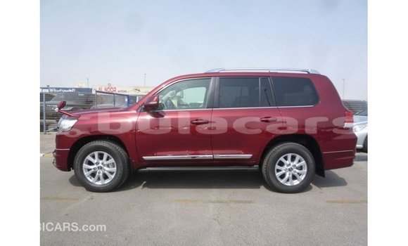 Buy Import Toyota Land Cruiser Other Car in Import - Dubai in Central Buy Import Toyota Land Cruiser Other Car in Import - Dubai in Central