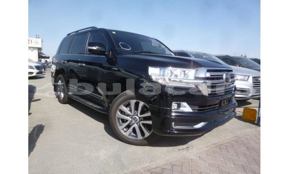 Buy Import Toyota Land Cruiser Black Car in Import - Dubai in Central Buy Import Toyota Land Cruiser Black Car in Import - Dubai in Central