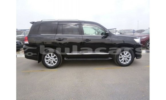 Buy Import Toyota Land Cruiser Black Car in Import - Dubai in Central Buy Import Toyota Land Cruiser Black Car in Import - Dubai in Central