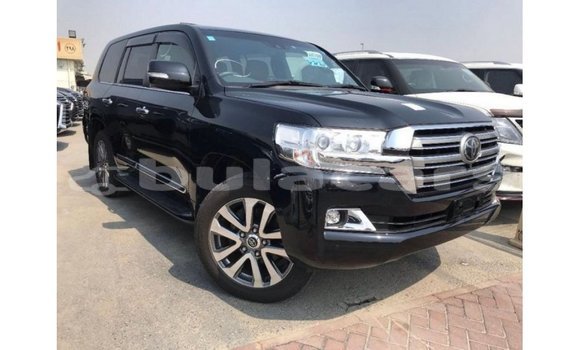 Acheter Import Voiture Toyota Land Cruiser Noir à Import - Dubai, Central Acheter Import Voiture Toyota Land Cruiser Noir à Import - Dubai, Central