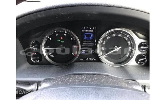 Acheter Import Voiture Toyota Land Cruiser Noir à Import - Dubai, Central Acheter Import Voiture Toyota Land Cruiser Noir à Import - Dubai, Central