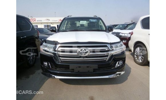 Buy Import Toyota Land Cruiser Black Car in Import - Dubai in Central Buy Import Toyota Land Cruiser Black Car in Import - Dubai in Central